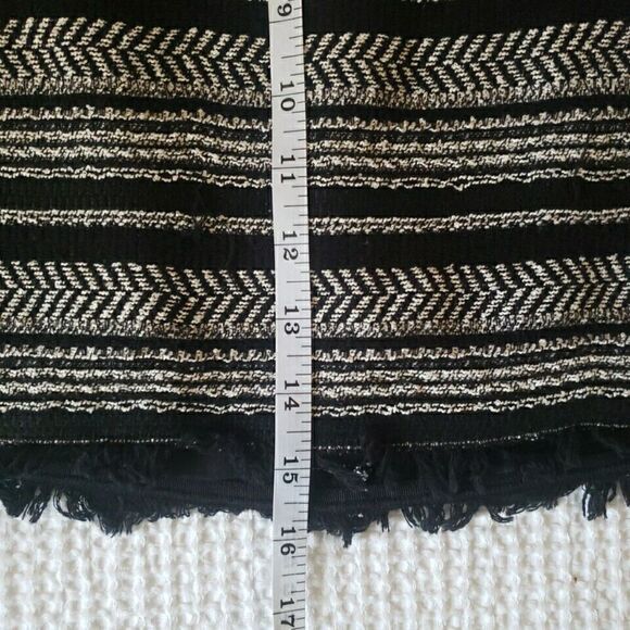 LOFT Skirt Size 8 Striped Boho Mini Western Aztec Strip Black White Cotton Blend - Picture 8 of 11